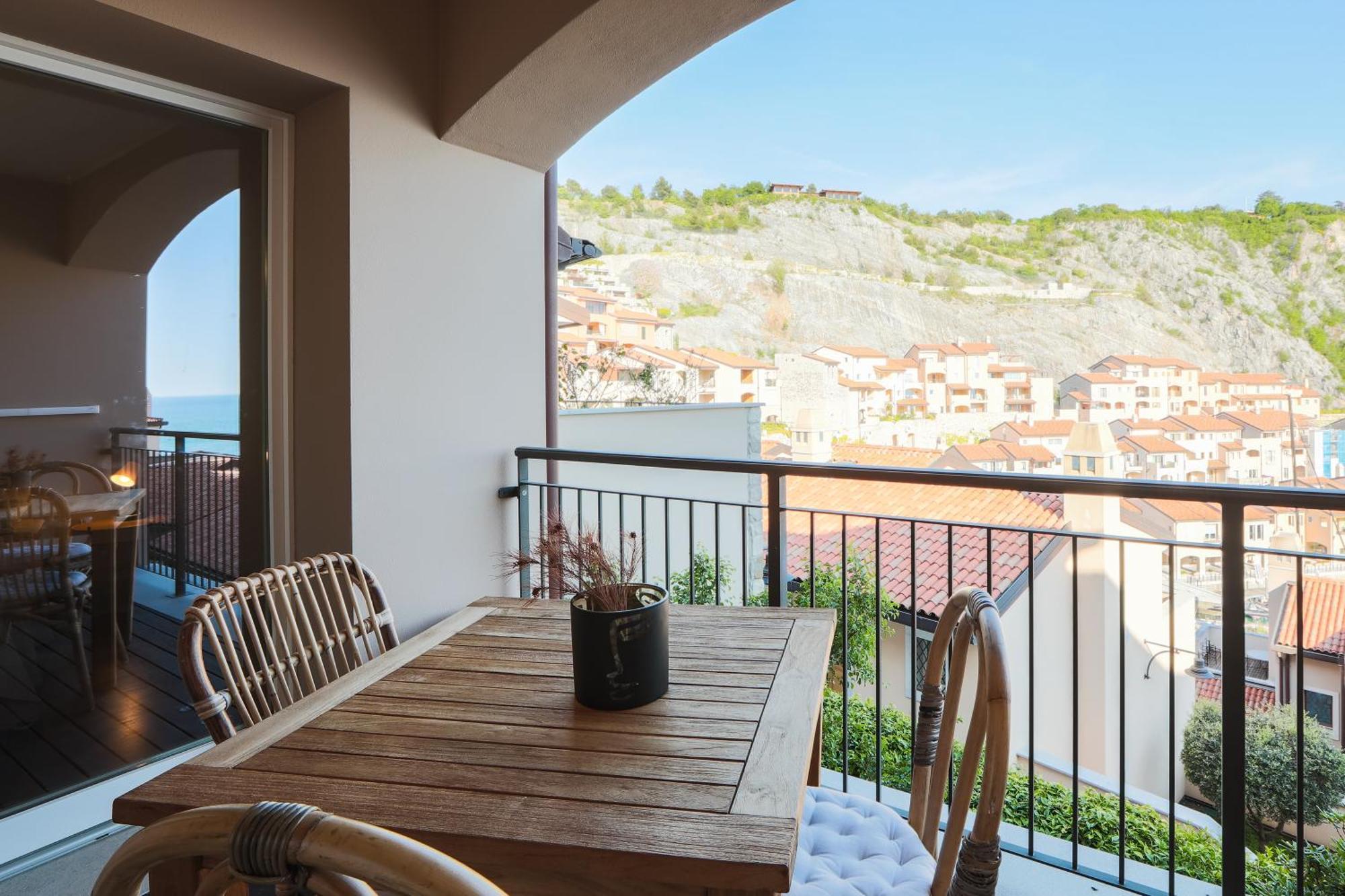 Portopiccolo Avolare Apartments In Borgo - Beach Included Sistiana Bagian luar foto