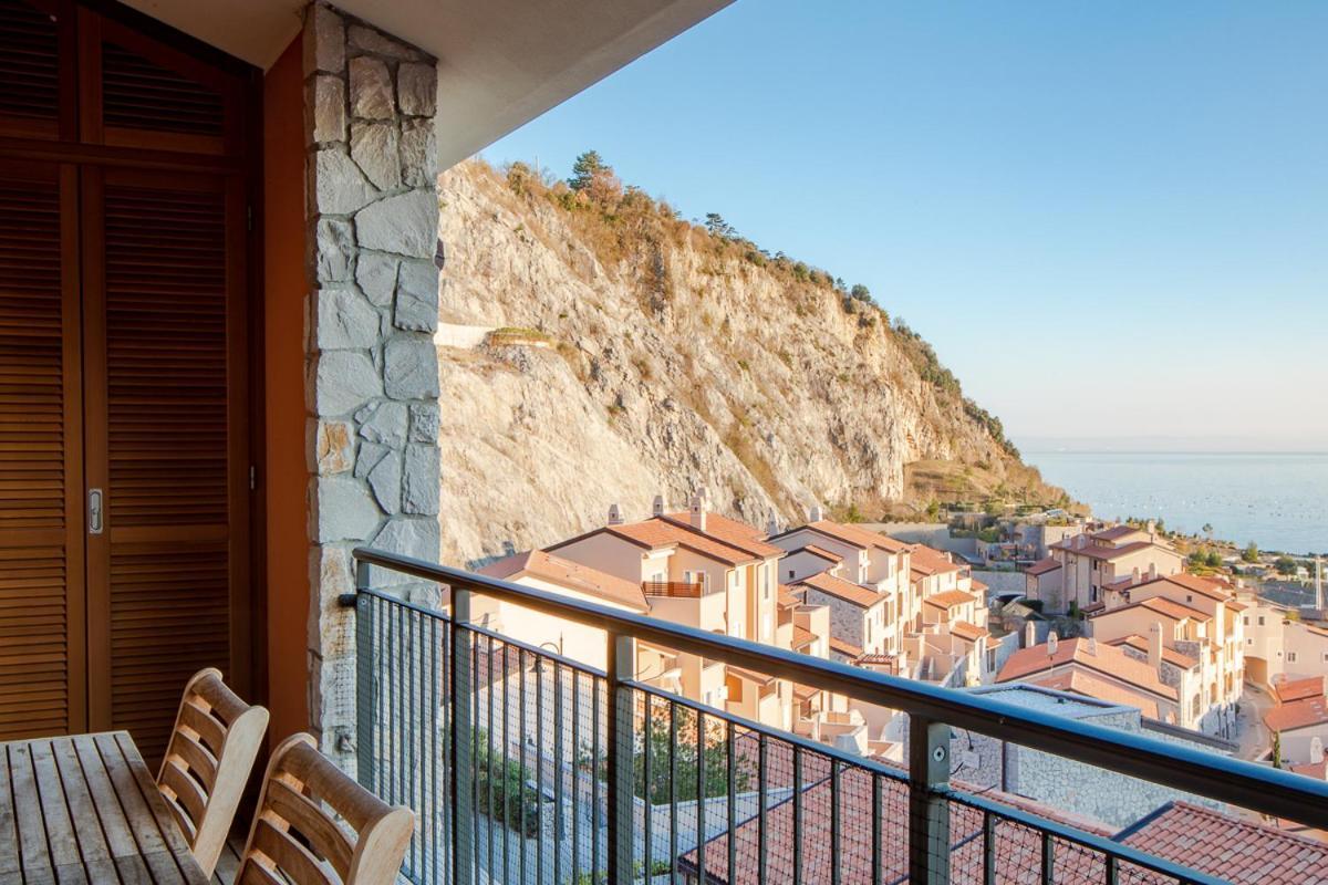 Portopiccolo Avolare Apartments In Borgo - Beach Included Sistiana Ruang foto